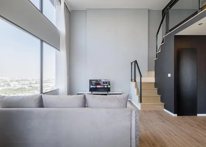 Loft 二房可住4人 近jodd夜市 游泳池 Apartment