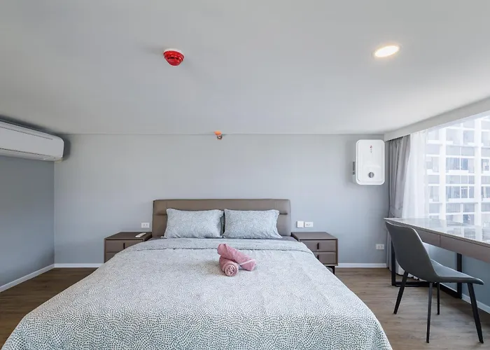 Loft 二房可住4人 近jodd夜市 游泳池 Bangkok