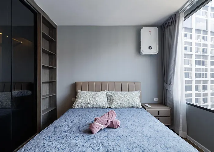 Apartment Loft 二房可住4人 近jodd夜市 游泳池 *