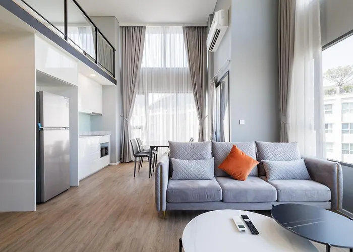 Apartment Loft 二房可住4人 近jodd夜市 游泳池 *